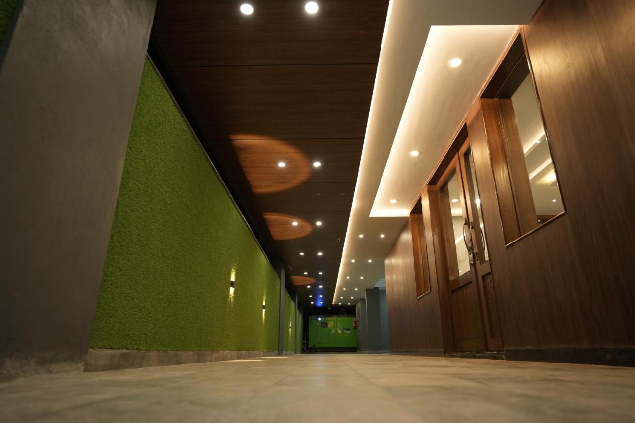 Grand Ganpat Hotel Vellore Ngoại thất bức ảnh